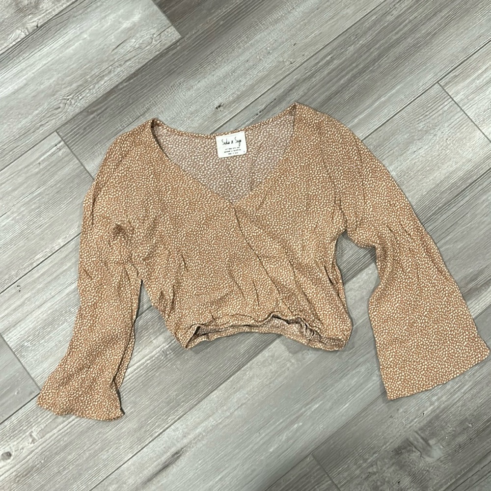 Sadie & Sage Tan Floral Smocked Crop Blouse Size S Boho
